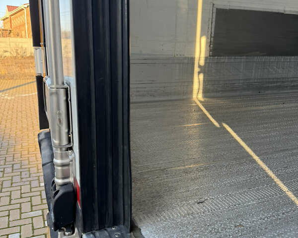 Белый Шмитц Каргобулл SKO 24, объемом двигателя 0 л и пробегом 200 тыс. км за 34900 $, фото 13 на Automoto.ua