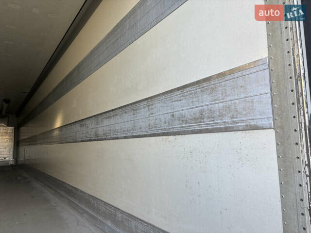 Червоний Шмітц Каргобулл SKO 24, об'ємом двигуна 0 л та пробігом 100 тис. км за 12500 $, фото 9 на Automoto.ua