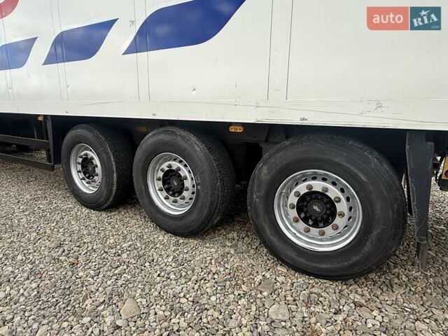 Шмитц Каргобулл SKO 24 2008 в Тячеве на Automoto.ua Шмитц Каргобулл SKO 24, объемом двигателя 0 л и пробегом 1 тыс. км за 8800 $, фото 8 на Automoto.ua
