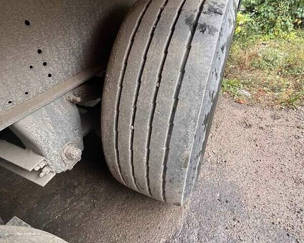 Сірий Шмітц Каргобулл SKO 24, об'ємом двигуна 0 л та пробігом 0 тис. км за 8000 $, фото 3 на Automoto.ua