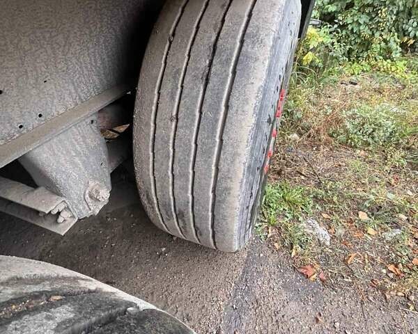 Сірий Шмітц Каргобулл SKO 24, об'ємом двигуна 0 л та пробігом 0 тис. км за 8000 $, фото 2 на Automoto.ua