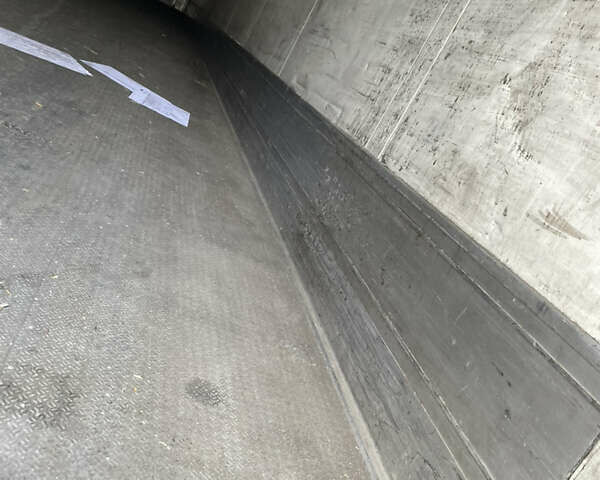 Серый Шмитц Каргобулл SKO 24, объемом двигателя 0 л и пробегом 0 тыс. км за 10000 $, фото 8 на Automoto.ua