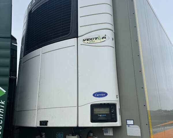 Серый Шмитц Каргобулл SKO 24, объемом двигателя 0 л и пробегом 888 тыс. км за 21999 $, фото 3 на Automoto.ua