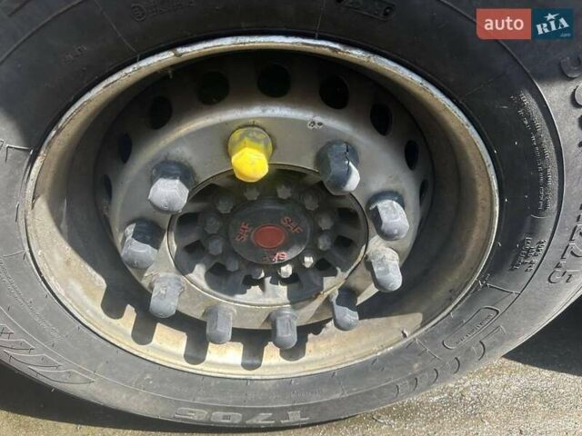 Сірий Шмітц Каргобулл SO1, об'ємом двигуна 0 л та пробігом 0 тис. км за 7200 $, фото 11 на Automoto.ua