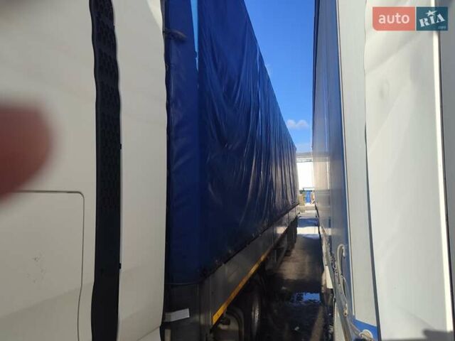 Сірий Шмітц Каргобулл SPR 24, об'ємом двигуна 0 л та пробігом 0 тис. км за 9000 $, фото 2 на Automoto.ua