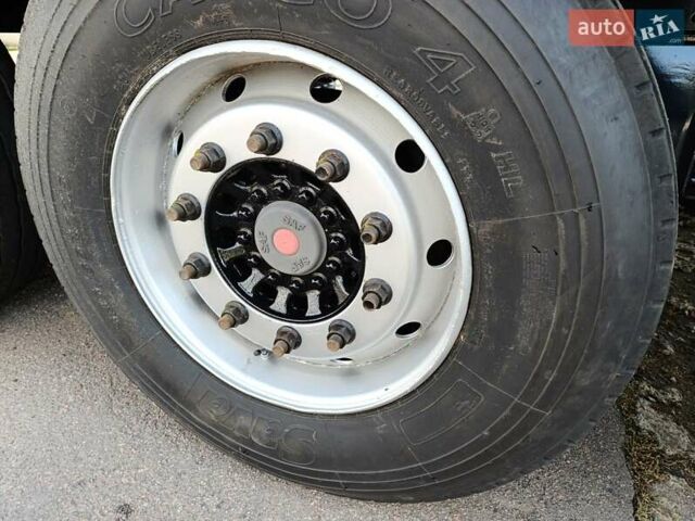 Красный Шмитц Каргобулл SSD, объемом двигателя 6 л и пробегом 250 тыс. км за 8593 $, фото 5 на Automoto.ua