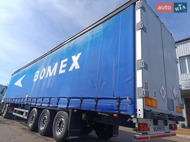 Красный Шмитц Каргобулл SSD, объемом двигателя 6 л и пробегом 250 тыс. км за 8593 $, фото 12 на Automoto.ua