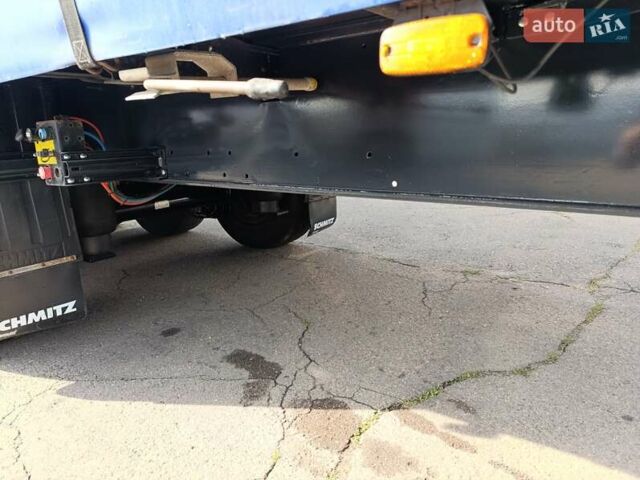 Красный Шмитц Каргобулл SSD, объемом двигателя 6 л и пробегом 250 тыс. км за 8593 $, фото 9 на Automoto.ua