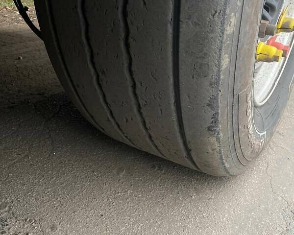 Серый Шмитц Каргобулл SSD, объемом двигателя 0 л и пробегом 10 тыс. км за 9000 $, фото 5 на Automoto.ua