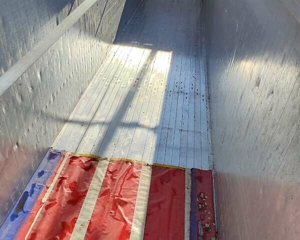 Белый Шмитц Каргобулл SW, объемом двигателя 0 л и пробегом 0 тыс. км за 11500 $, фото 1 на Automoto.ua