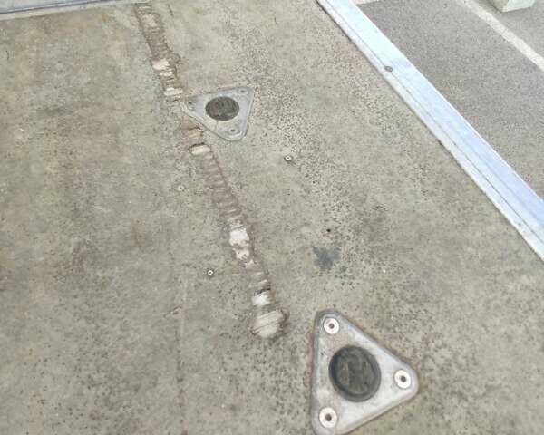 Серый Шмитц Каргобулл ZKO, объемом двигателя 0 л и пробегом 350 тыс. км за 12000 $, фото 4 на Automoto.ua