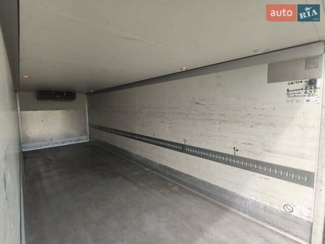 Серый Шмитц Каргобулл ZKO, объемом двигателя 0 л и пробегом 350 тыс. км за 12000 $, фото 2 на Automoto.ua