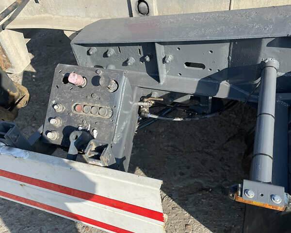 Шмитз С01, объемом двигателя 0 л и пробегом 111 тыс. км за 8500 $, фото 8 на Automoto.ua