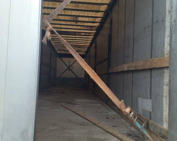 Сірий Шмітз С01, об'ємом двигуна 0 л та пробігом 200 тис. км за 4900 $, фото 6 на Automoto.ua