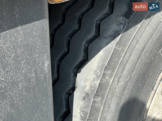 Серый Шмитз С01, объемом двигателя 0 л и пробегом 500 тыс. км за 9300 $, фото 4 на Automoto.ua
