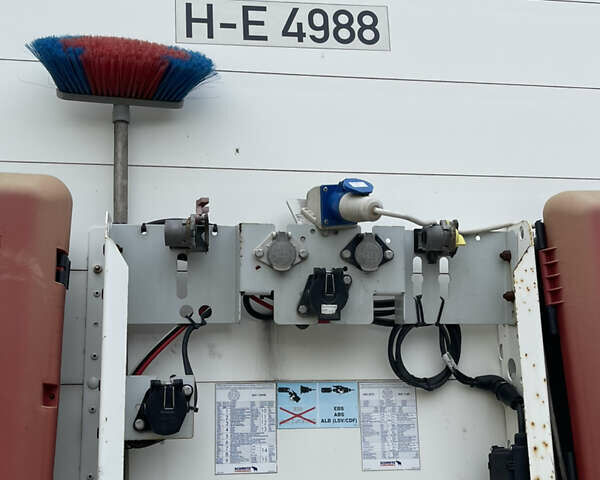 Сірий Шмітз SCB, об'ємом двигуна 0 л та пробігом 0 тис. км за 13800 $, фото 11 на Automoto.ua