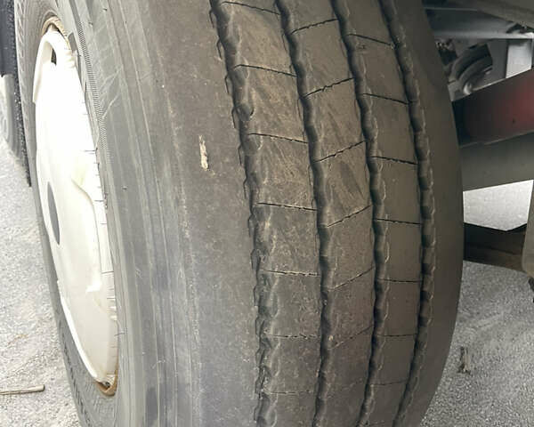 Сірий Шмітз SCB, об'ємом двигуна 0 л та пробігом 0 тис. км за 13800 $, фото 9 на Automoto.ua