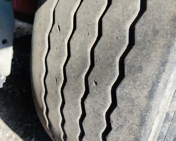 Серый Шмитз SCB, объемом двигателя 0 л и пробегом 0 тыс. км за 10500 $, фото 7 на Automoto.ua