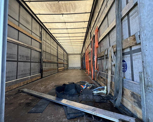 Серый Шмитз SCB, объемом двигателя 0 л и пробегом 0 тыс. км за 16000 $, фото 10 на Automoto.ua