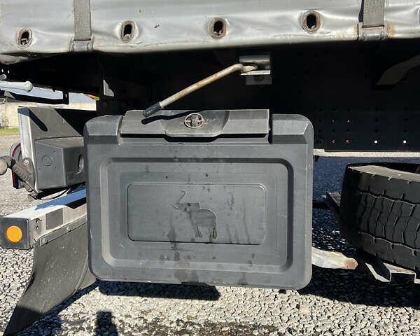 Серый Шмитз SCB, объемом двигателя 0 л и пробегом 0 тыс. км за 16000 $, фото 9 на Automoto.ua