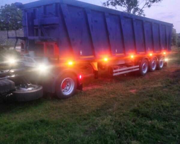 Шмітз SCS 24, об'ємом двигуна 0 л та пробігом 0 тис. км за 8000 $, фото 3 на Automoto.ua