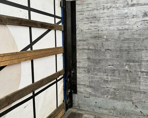 Серый Шмитз SCS 24, объемом двигателя 0 л и пробегом 100 тыс. км за 10500 $, фото 17 на Automoto.ua