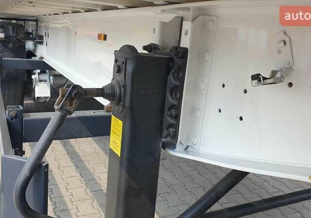 Белый Шмитз СКИ, объемом двигателя 0 л и пробегом 300 тыс. км за 23609 $, фото 16 на Automoto.ua