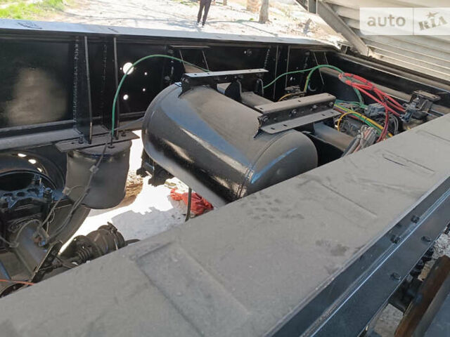 Шмитз СКИ, объемом двигателя 0 л и пробегом 100 тыс. км за 17500 $, фото 9 на Automoto.ua