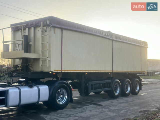 Серый Шмитз СКИ, объемом двигателя 0 л и пробегом 1 тыс. км за 15900 $, фото 1 на Automoto.ua