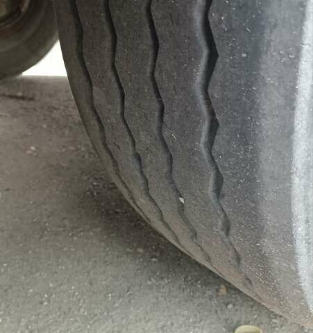 Сірий Шмітз СКІ, об'ємом двигуна 0 л та пробігом 0 тис. км за 9500 $, фото 3 на Automoto.ua