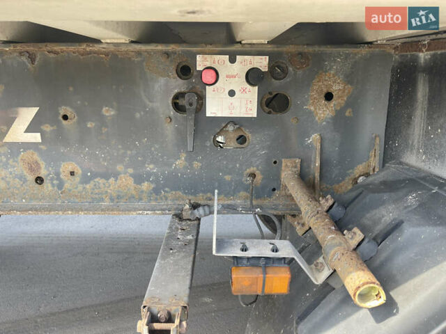 Сірий Шмітз СКІ, об'ємом двигуна 0 л та пробігом 450 тис. км за 18900 $, фото 8 на Automoto.ua