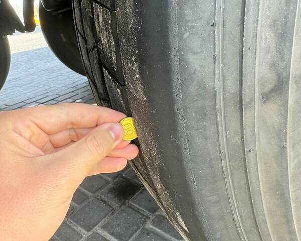 Серый Шмитз СКИ, объемом двигателя 0 л и пробегом 0 тыс. км за 12000 $, фото 4 на Automoto.ua