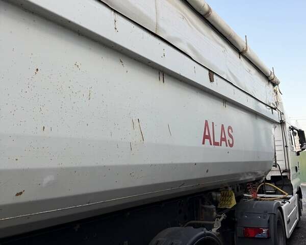 Серый Шмитз СКИ, объемом двигателя 0 л и пробегом 100 тыс. км за 14300 $, фото 11 на Automoto.ua