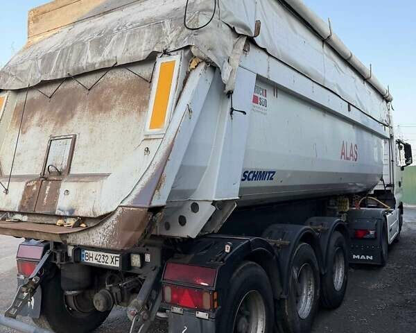 Серый Шмитз СКИ, объемом двигателя 0 л и пробегом 100 тыс. км за 14300 $, фото 7 на Automoto.ua