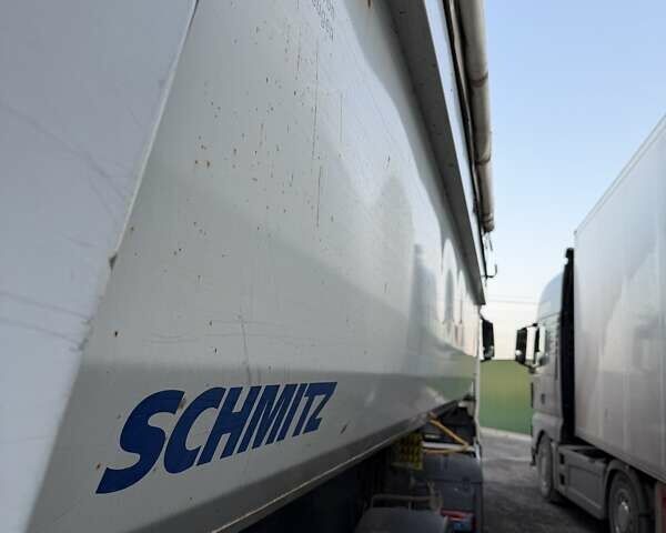 Серый Шмитз СКИ, объемом двигателя 0 л и пробегом 100 тыс. км за 14300 $, фото 8 на Automoto.ua