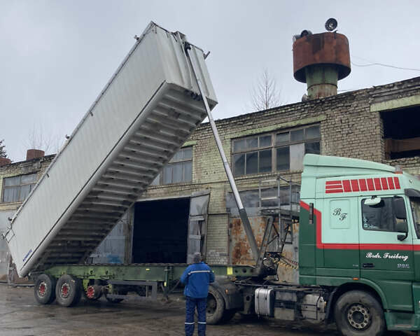 Сірий Шмітз СКІ, об'ємом двигуна 0 л та пробігом 100 тис. км за 33000 $, фото 28 на Automoto.ua