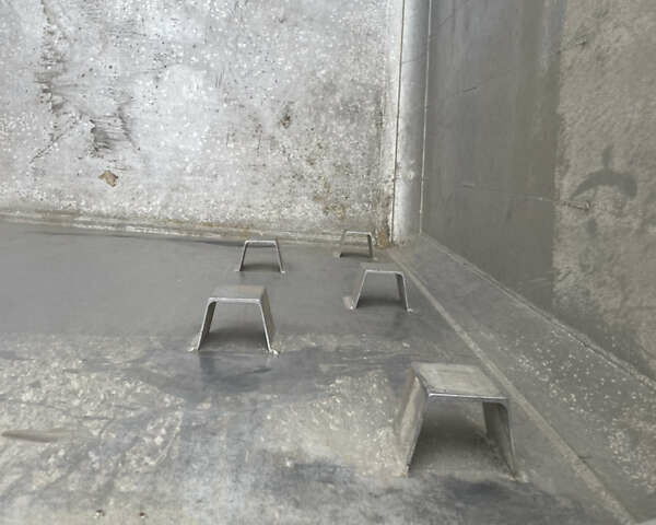 Сірий Шмітз СКІ, об'ємом двигуна 0 л та пробігом 100 тис. км за 33000 $, фото 25 на Automoto.ua