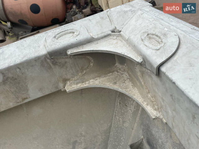 Сірий Шмітз СКІ, об'ємом двигуна 0 л та пробігом 100 тис. км за 33000 $, фото 20 на Automoto.ua