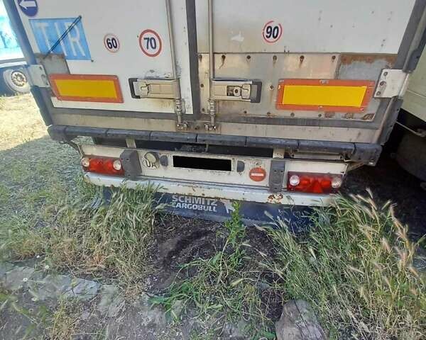 Белый Шмитз СКО, объемом двигателя 0 л и пробегом 222 тыс. км за 15000 $, фото 3 на Automoto.ua