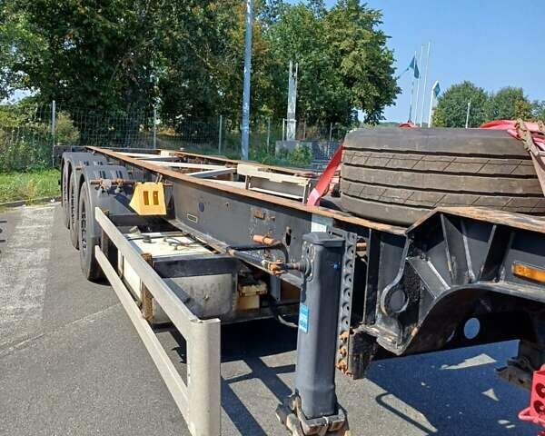 Черный Шмитз СКО, объемом двигателя 0 л и пробегом 555 тыс. км за 9334 $, фото 2 на Automoto.ua