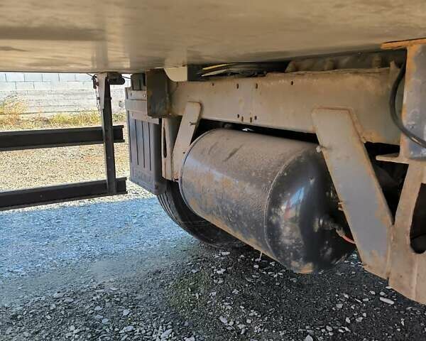 Шмитз СКО, объемом двигателя 0 л и пробегом 888 тыс. км за 14000 $, фото 16 на Automoto.ua