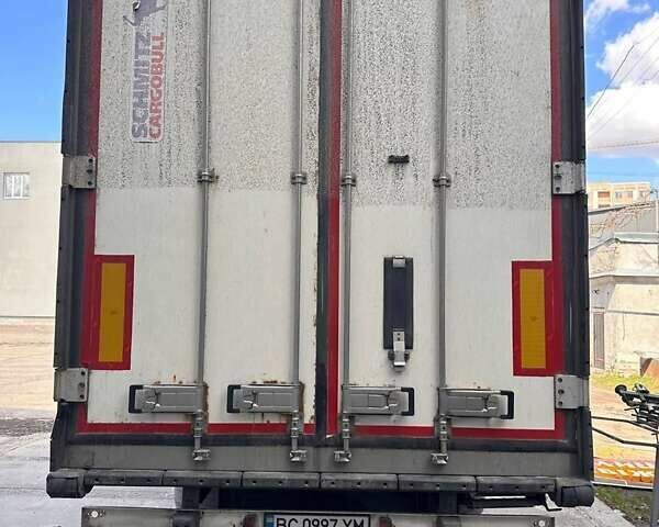 Серый Шмитз СКО, объемом двигателя 0 л и пробегом 999 тыс. км за 16200 $, фото 3 на Automoto.ua