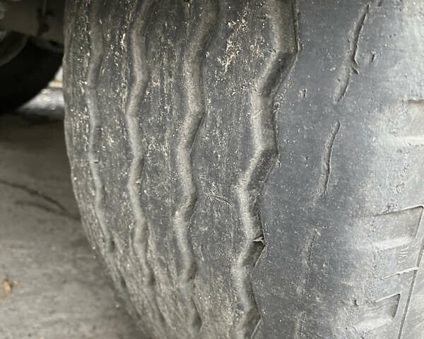 Сірий Шмітз СКО, об'ємом двигуна 0 л та пробігом 100 тис. км за 18500 $, фото 6 на Automoto.ua