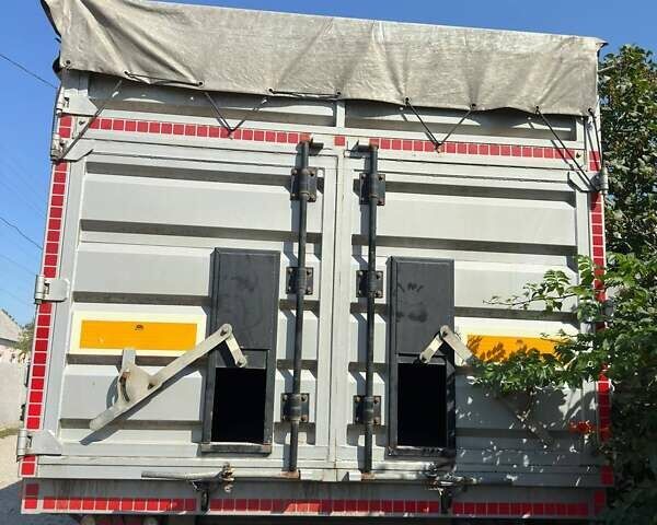 Серый Шмитз СПР, объемом двигателя 0 л и пробегом 0 тыс. км за 15000 $, фото 5 на Automoto.ua