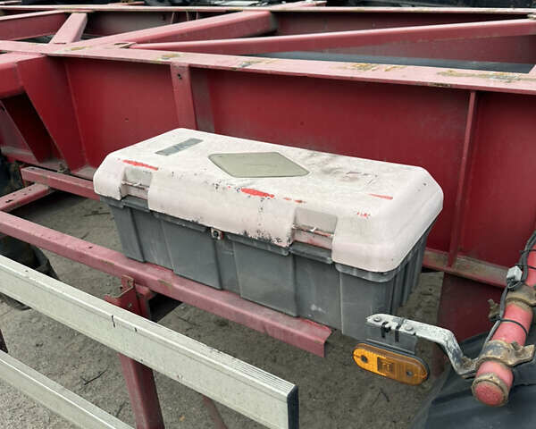 Красный Шмитз SCF 24G, объемом двигателя 0 л и пробегом 100 тыс. км за 7200 $, фото 5 на Automoto.ua