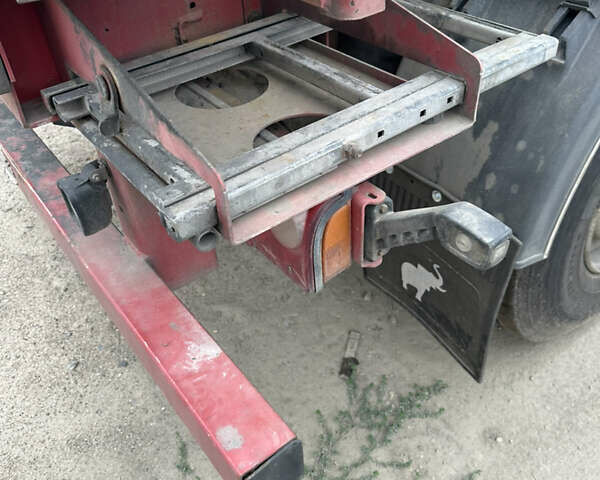 Красный Шмитз SCF 24G, объемом двигателя 0 л и пробегом 100 тыс. км за 7200 $, фото 7 на Automoto.ua