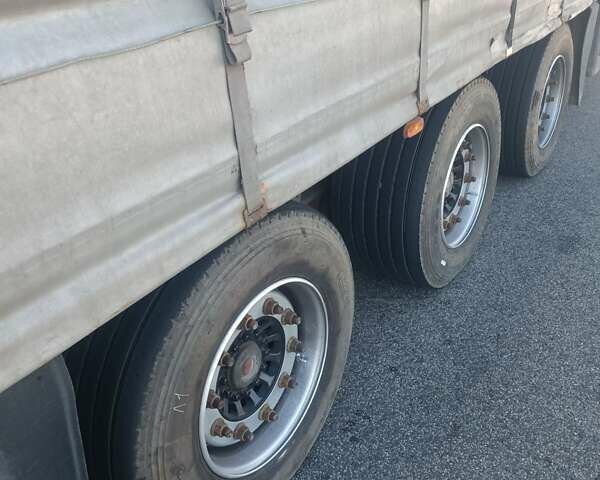 Сірий Шмітз Variuos, об'ємом двигуна 0 л та пробігом 150 тис. км за 6500 $, фото 3 на Automoto.ua