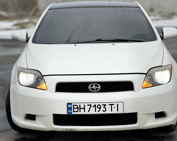 Белый Сцион TC, объемом двигателя 2.36 л и пробегом 193 тыс. км за 4900 $, фото 11 на Automoto.ua