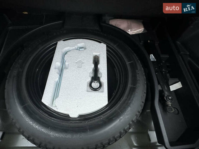Сціон TC, об'ємом двигуна 2.5 л та пробігом 132 тис. км за 10600 $, фото 14 на Automoto.ua