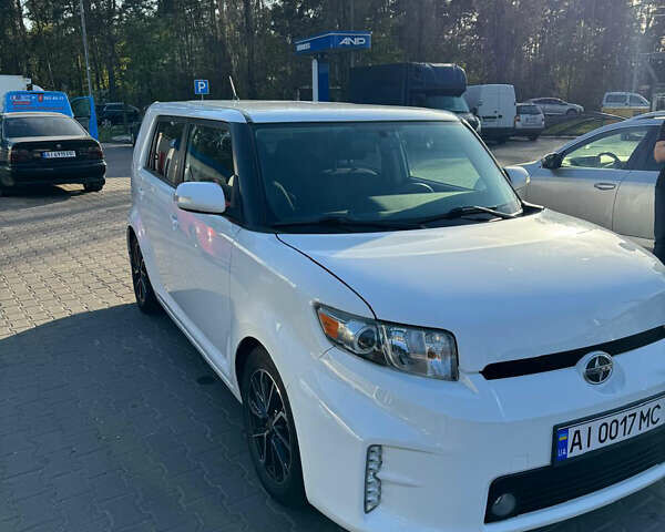 Білий Сціон ХБ, об'ємом двигуна 2.4 л та пробігом 160 тис. км за 9300 $, фото 10 на Automoto.ua